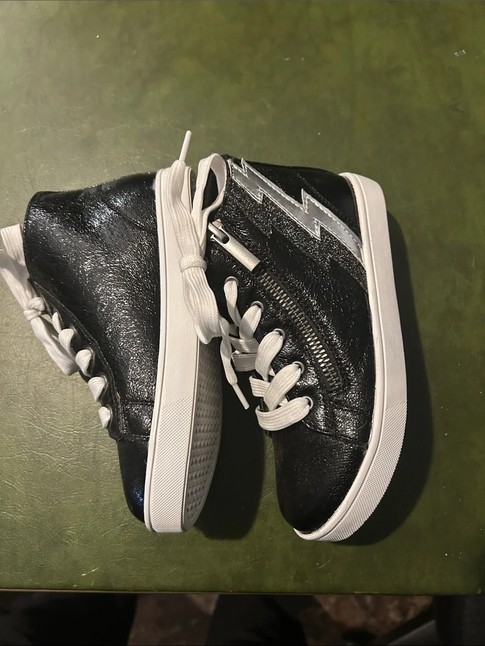 kidpik Black High-Top Sneakers with White Laces